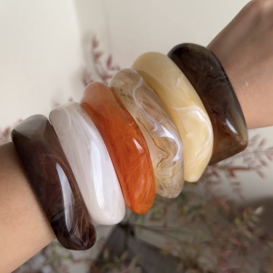 European And American Exaggerated Ins Style Acrylic Fashion Bracelet Irregular Translucent Design